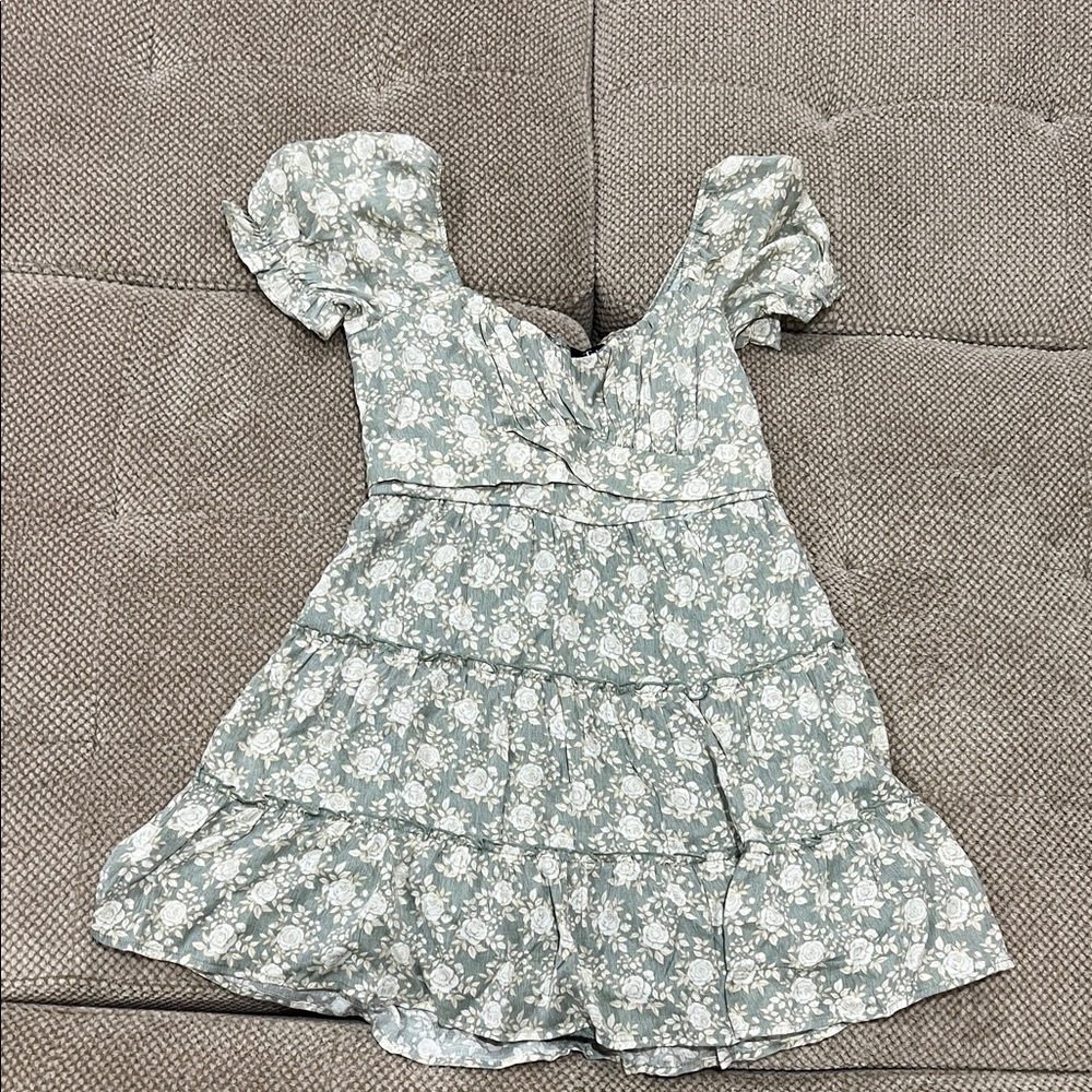 Trixxi Sage Floral Puff Sleeve Mini Dress
